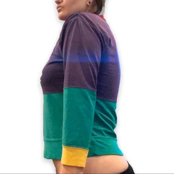 Vintage Embroidered Pixel Flowers Color Block Top - Picture 5 of 6